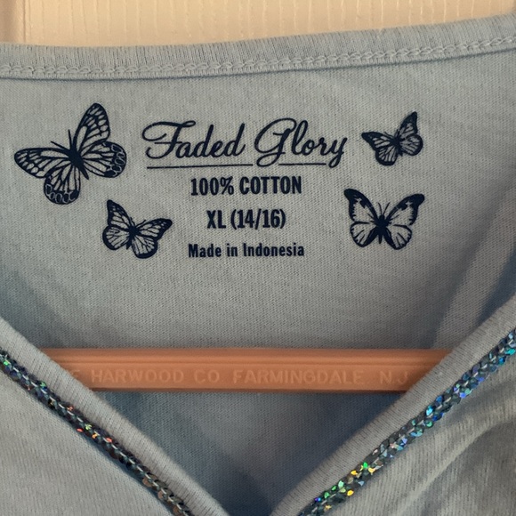 Faded Glory long sleeved top - Picture 2 of 7